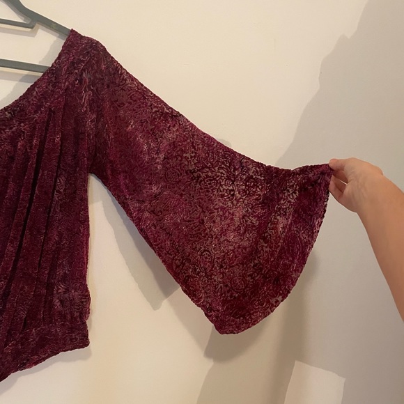 Burgundy Bell Sleeve Shirt - Picture 5 of 5